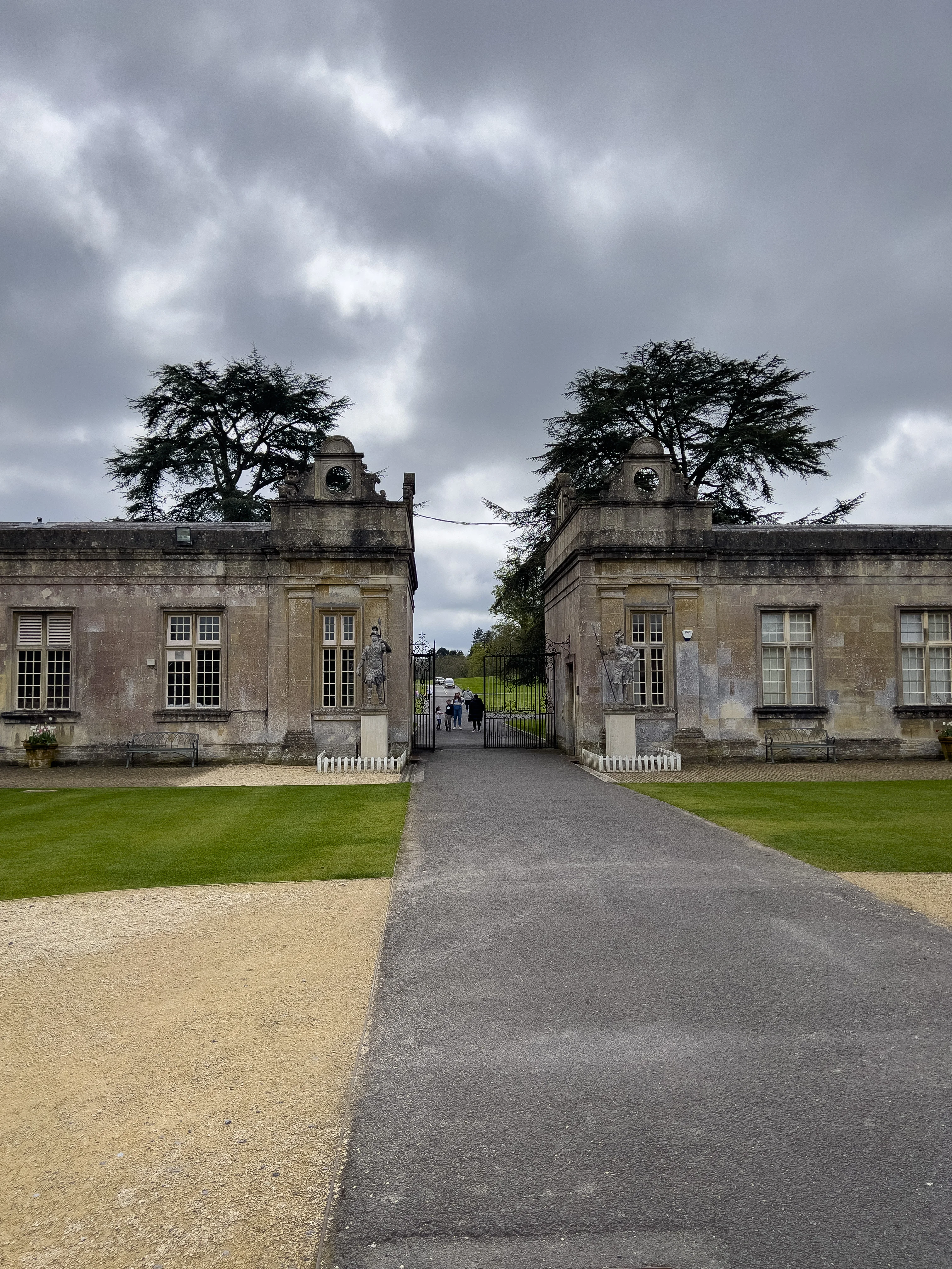 Longleat grounds and pathways